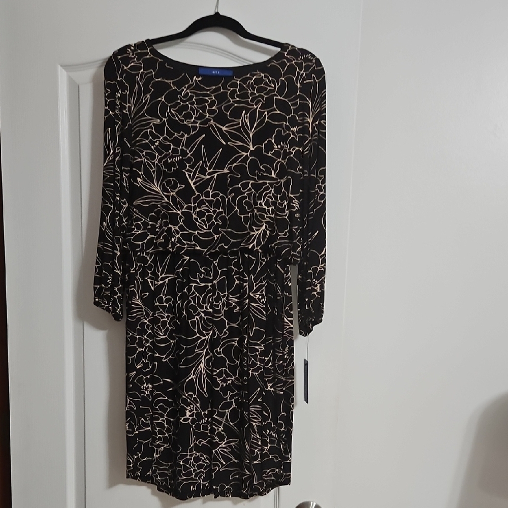Apt. 9 Black and Cream Long Sleeve Sheath Dress